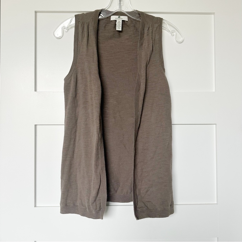 Banana Republic Khaki Open Front Vest Cardigan